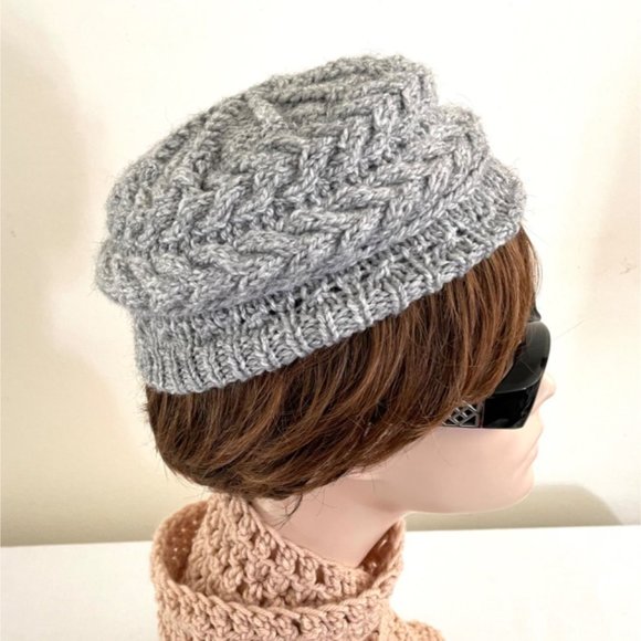 Handmade Knit Winter Kids Hat Cap Gray Cableknit OS - Picture 5 of 9